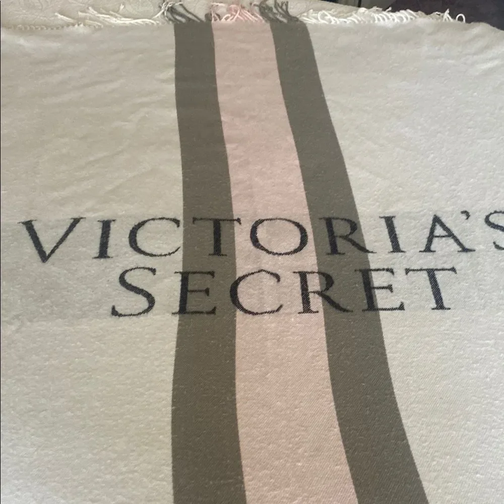 Victoria's Secret Pink and Gray Towel